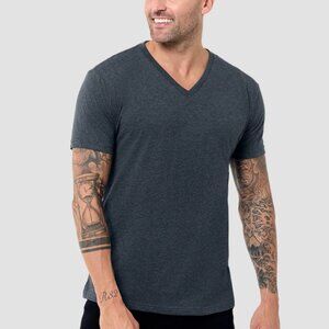 NWT Into The AM Basic V-Neck Tee Charcoal  2XL Logo T-Shirt Branded